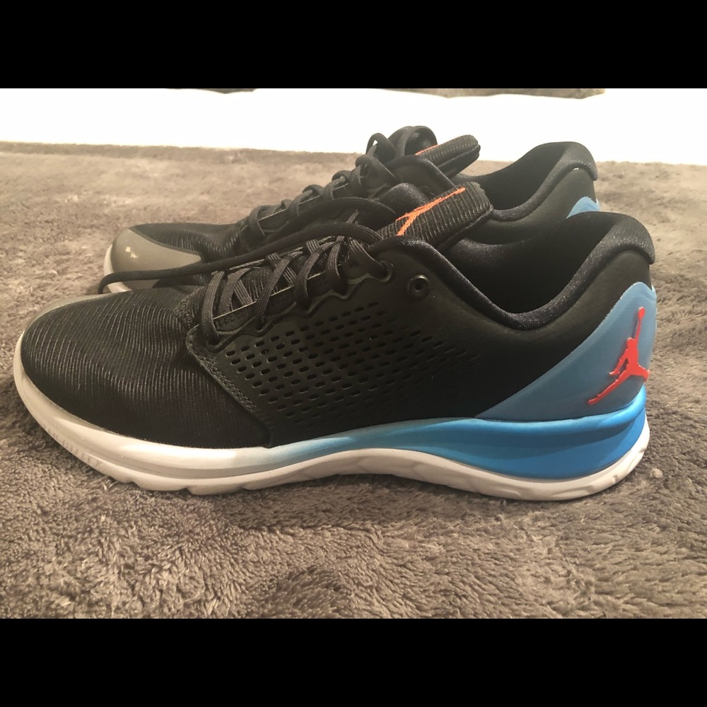MEN'S AIR JORDAN TRAINER ST PREMIUM SHOES